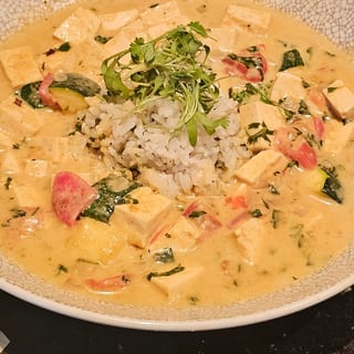 Tofu Coconut Curry *^